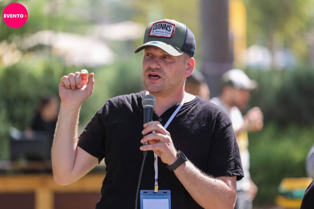 מפיק אירועים