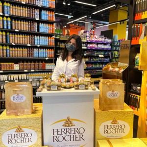 דיילות קידום מכירות דיילות קדמ באיוונטו